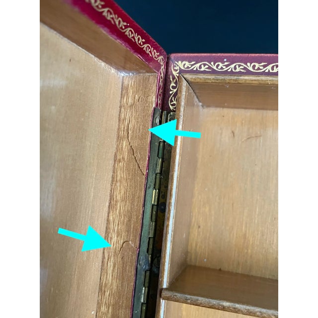 Antique Italian Leather Trinket Box With Handpainted Pheasants Tile Top For Sale - Image 12 of 13