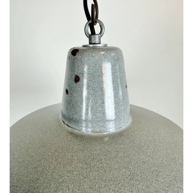 Mid-Century Modern Industrial Grey Enamel Factory Lamp, 1960s For Sale - Image 3 of 13