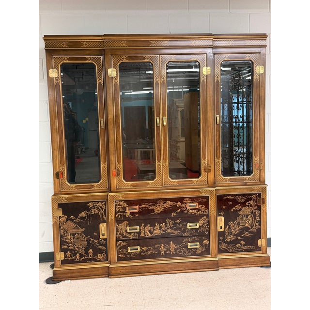 Wood 1970s Stately Chinoiserie China Cabinet From Heritage/Drexel Heritage For Sale - Image 7 of 12