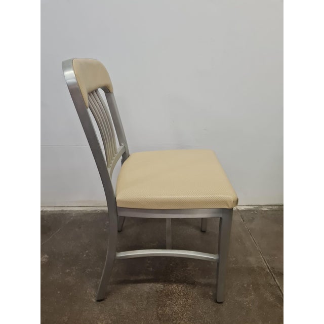 Aluminium Chair by Shaw Walker, USA, 1950s, in Very Good conditions. Designed 1950 to 1959 This piece has an attribution...