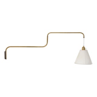 Swedish Wall Lamp in Brass, 1940s For Sale