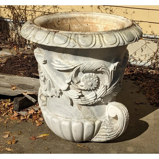 Gray Monumental Vintage Italian Neoclassical Marble Garden Planter Jardinière For Sale - Image 8 of 12