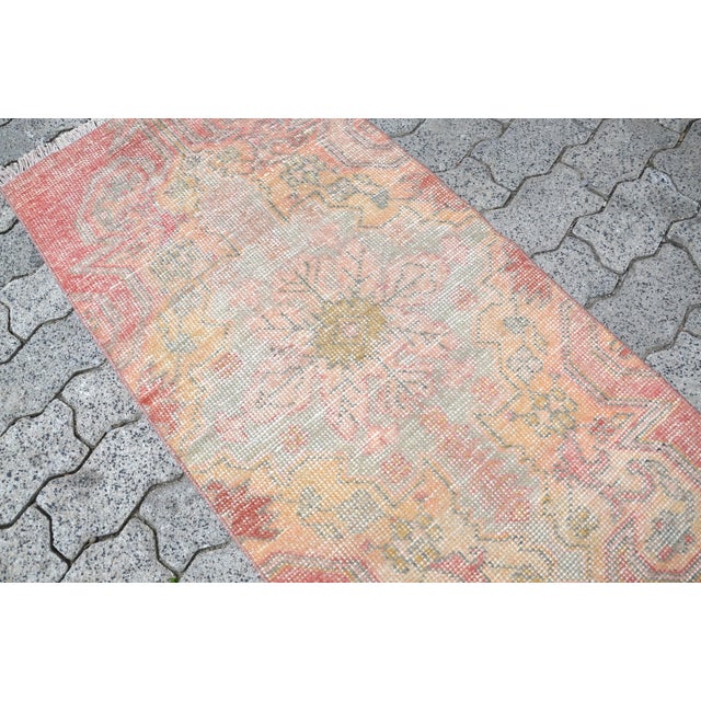 Rustic 1960s Small Anatolian Handmade Area Rug For Sale - Image 3 of 11