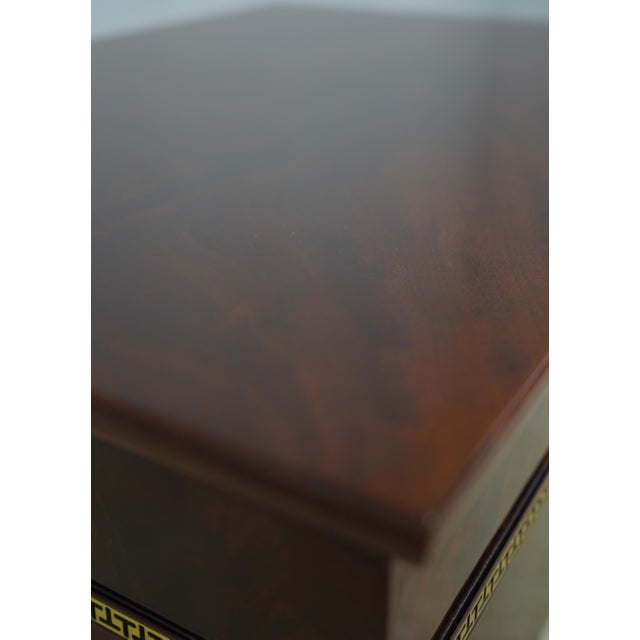 Kindel Neoclassical Mahogany Winterthur End Table For Sale - Image 14 of 18