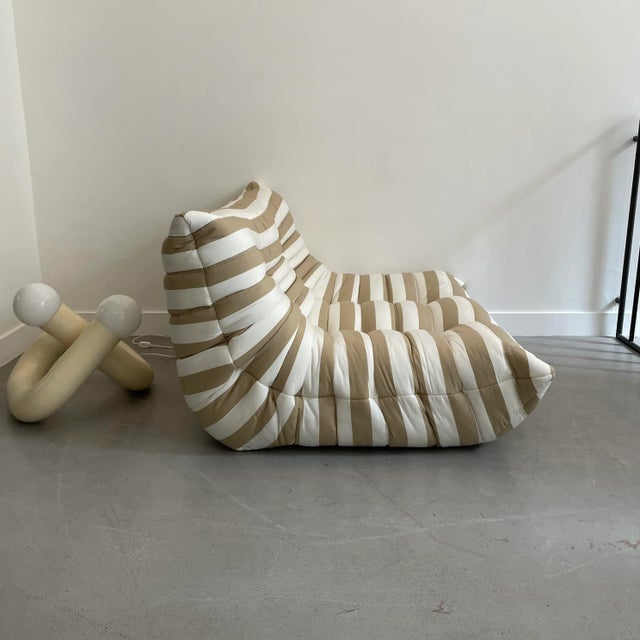 Textile Togo 2-Seater Sofa by Michel Ducaroy for Ligne Roset, 1970s For Sale - Image 7 of 8