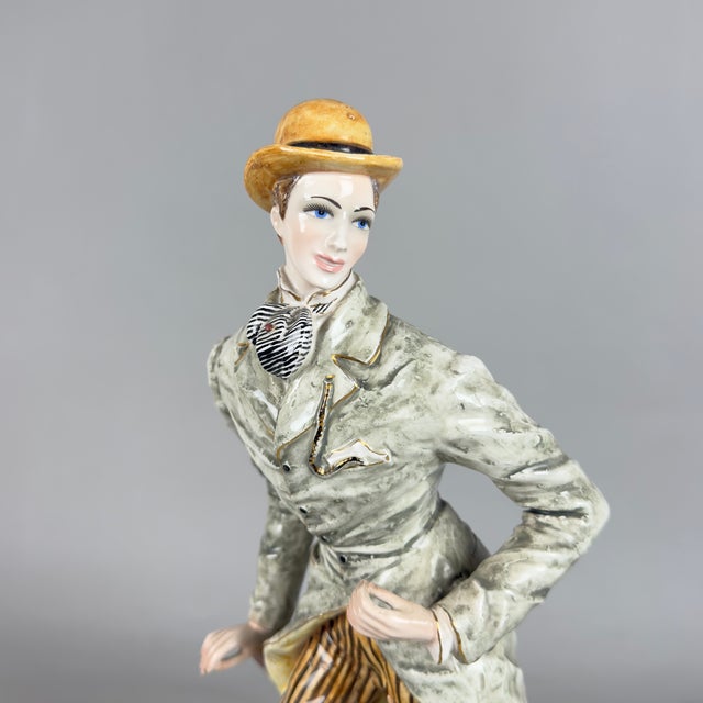 Ceramic Vintage 20th Century Lady Knight Figures in Porcelain from Liani, Italy, Set of 2 For Sale - Image 7 of 11