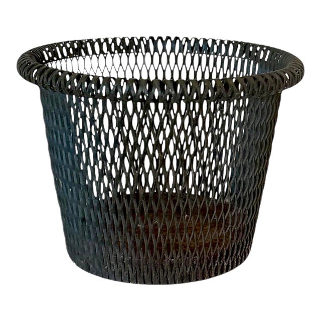 Vintage French Wire Mesh Planter / Cache Pot / Basket in the Manner of Mathieu Matégot, Circa 1950 For Sale