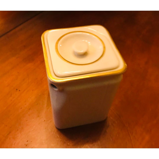 Cunard Crown Devon “ Fieldings” Art Deco Porcelain Cream Gold Teapot 1908-1935 For Sale In Dallas - Image 6 of 12