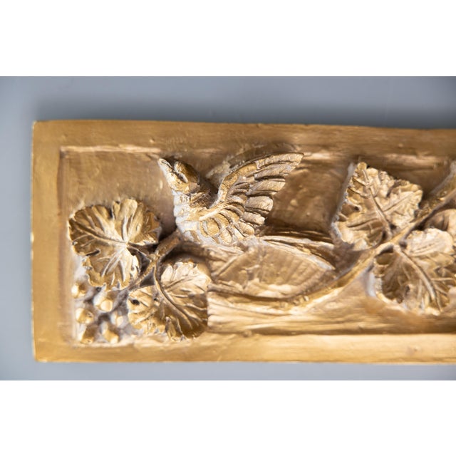 1950s Mid-Century Italian Giltwood Carved Birds Grapevine Wall Plaque Architectural Element For Sale - Image 5 of 9