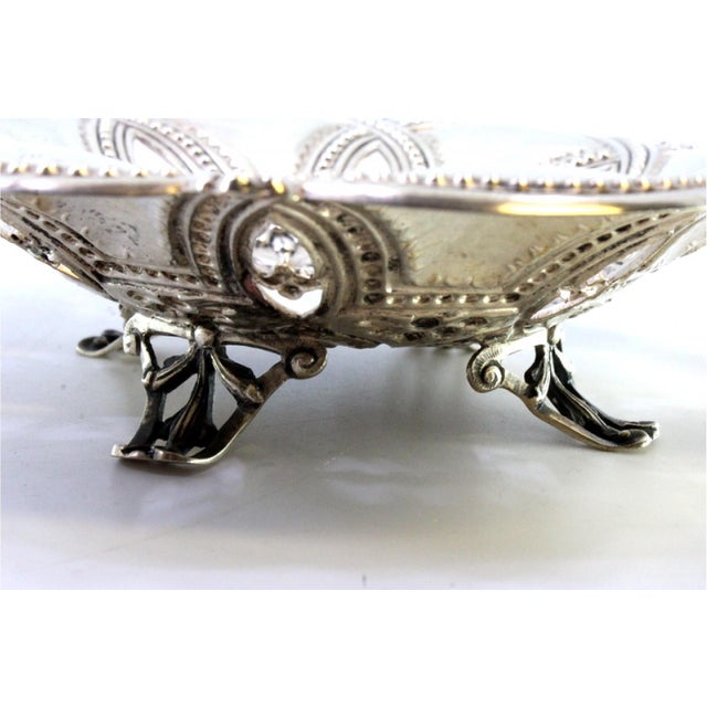 Silver Candy Box with Pearly Friezes, Double Arch and Openwork Feet For Sale - Image 4 of 8