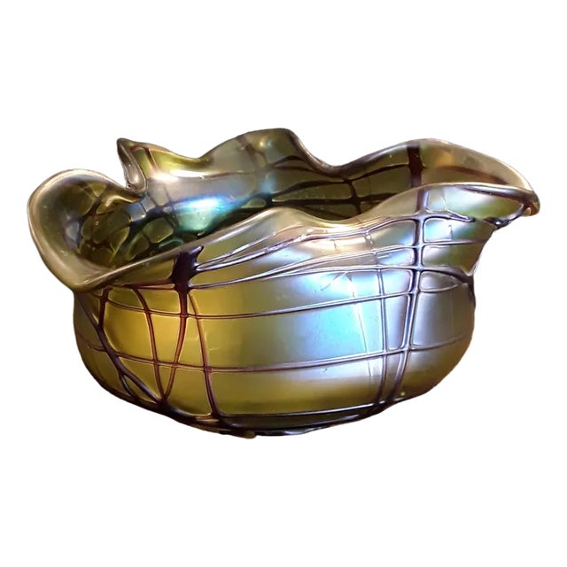 Antique Art Nouveau Bowl in Green Glass with Reddish Brown Glass Threads, 1900s For Sale