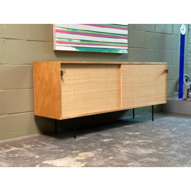 Mid-Century Modern Sideboard Model 116 in Birch and Raffia by Florence Knoll for Knoll International, 1957 For Sale - Image 3 of 17