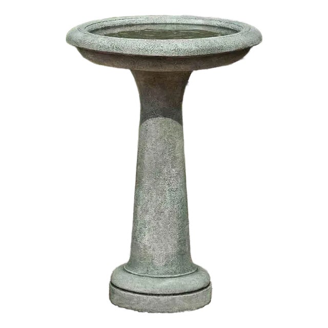 Essential Birdbath Gray Concrete Garden Ornament For Sale