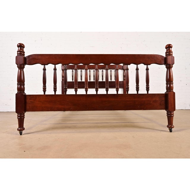 Wood Ethan Allen Style American Colonial Carved Mahogany Full Size Spindle Bed For Sale - Image 7 of 8