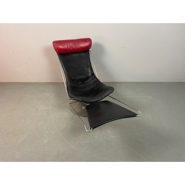 Mid-Century Modern Danish Interdane Lounge Chair in Black and Red Leather by Oluf Lund for Trio-Line, Denmark, 1990s For Sale - Image 6 of 17