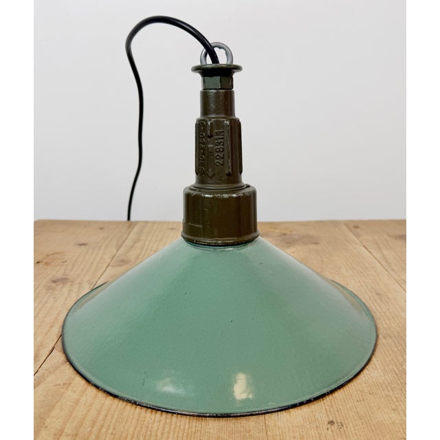 Industrial Petrol Enamel Military Pendant Lamp with Cast Aluminium Top, 1960s For Sale - Image 14 of 18