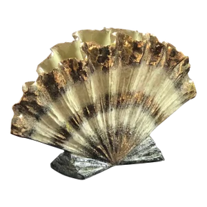 Circa 1950 Hollywood Regency-Style Hedi Schoop Scalloped Shell Vase