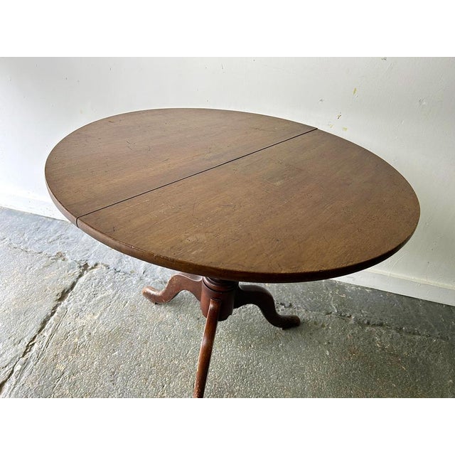 Antique Georgian English Oak Tilt-Top Tripod Base Table For Sale - Image 5 of 7
