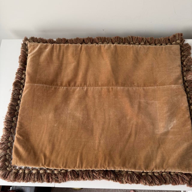 Gerry Nichols Tulip Tapestry and Tassel Pillow For Sale In Charleston - Image 6 of 9