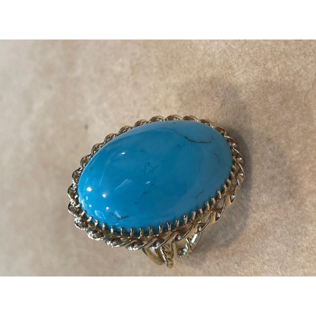 Vintage 75 Ct Natural Oval Sleeping Beauty Turquoise Ring, 18 Kt Yellow Gold, Size 8 For Sale - Image 4 of 18