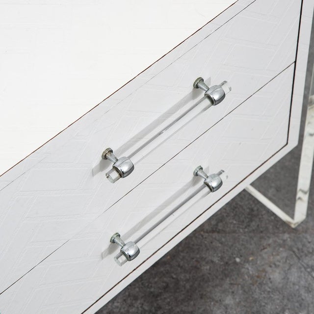Mid Century Modern Nightstand 2 Drawers Lucite White 1970s Vintage Groovy Retro For Sale - Image 12 of 12