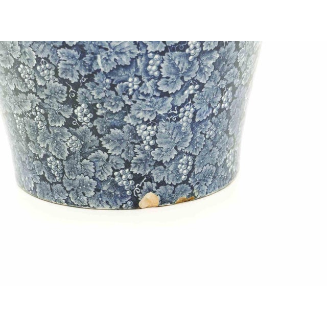 Ceramic Blue Vase with Castles by Franz Anton Mehlem, 19th Century For Sale - Image 5 of 6