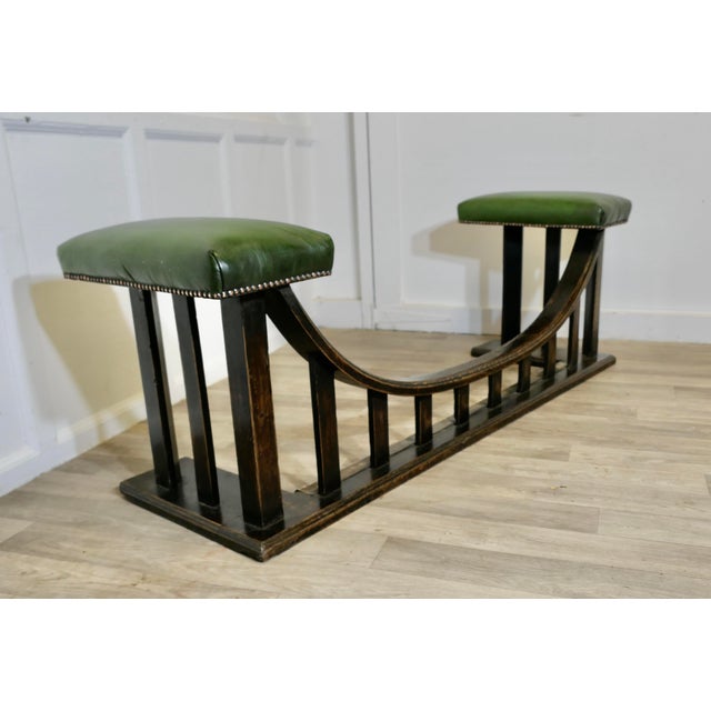 William Birch Arts and Crafts Heavy Oak Club Fender, 1890s For Sale - Image 6 of 10