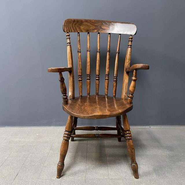 Antique English Elm Windsor Chair For Sale - Image 3 of 18