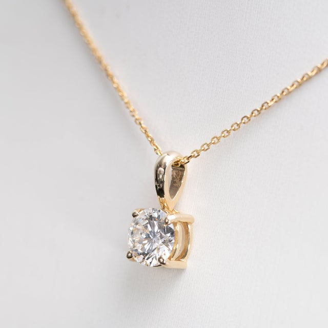 2020s 1.2Ct Lab Grown Diamond Solitaire Pendant in Solid 14k Gold - Fine Jewelry For Sale - Image 5 of 7