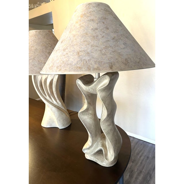 1980s 1980's Jaro Style Biomorphic Post-Modern Freeform Ribbon Motif Table Lamps Pair For Sale - Image 5 of 17