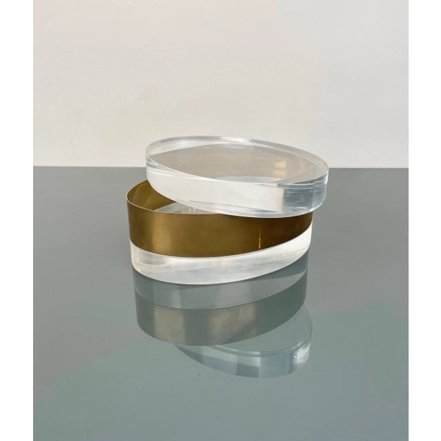 Italian Oval Decorative Box in Acrylic Glass and Brass, 1970s For Sale - Image 6 of 11