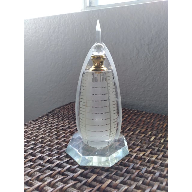 1990s Buri Al Arab Hotel-Dubai Crystal Perfume Bottle For Sale - Image 11 of 11