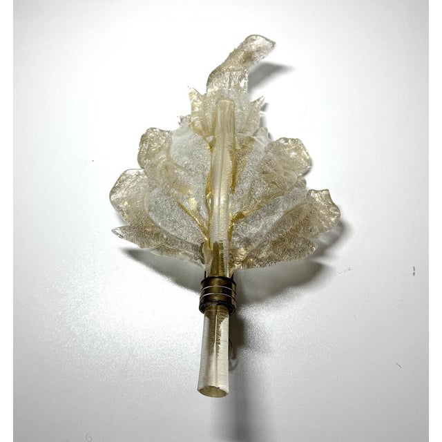 Large Vintage Murano Glass and Gold Leaf Wall Light from Barovier & Toso, Italy, 1940s For Sale - Image 4 of 16