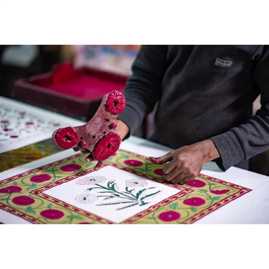 Not Yet Made - Made To Order Poppy Magenta Napkins - a Pair For Sale - Image 5 of 9