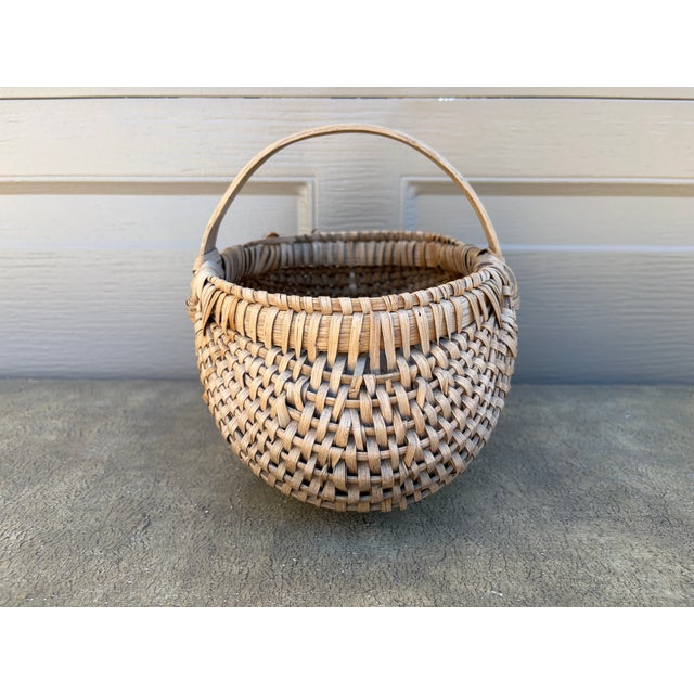 Late 19th Century American Oak Splint Basket With Bentwood Handle For Sale - Image 9 of 10