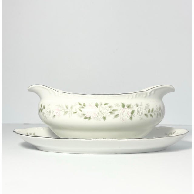 1980s Sheffield “Classic, 501” 8-Piece Bone China Dinnerware Serving Hostess Set For Sale In Dallas - Image 6 of 12