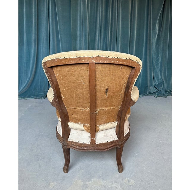 French 19th C. Chaise Longue With Carved Fruitwood Frame For Sale - Image 9 of 13