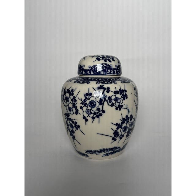 Japanese Asian Japanese Blue and White Lidded Ginger Jar, Small For Sale - Image 3 of 11