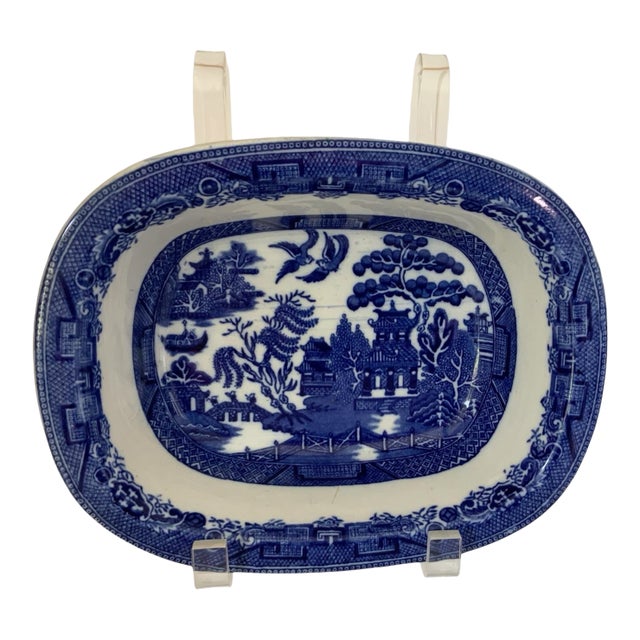 Antique Allertons LTD Blue Willow 8" Oval Vegetable Bowl Made in Staffordshire England C. 1929-1942 For Sale