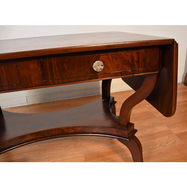 1860s Antique Federal Flame Mahogany Drop-Leaf Table / Sofa Table For Sale - Image 6 of 18