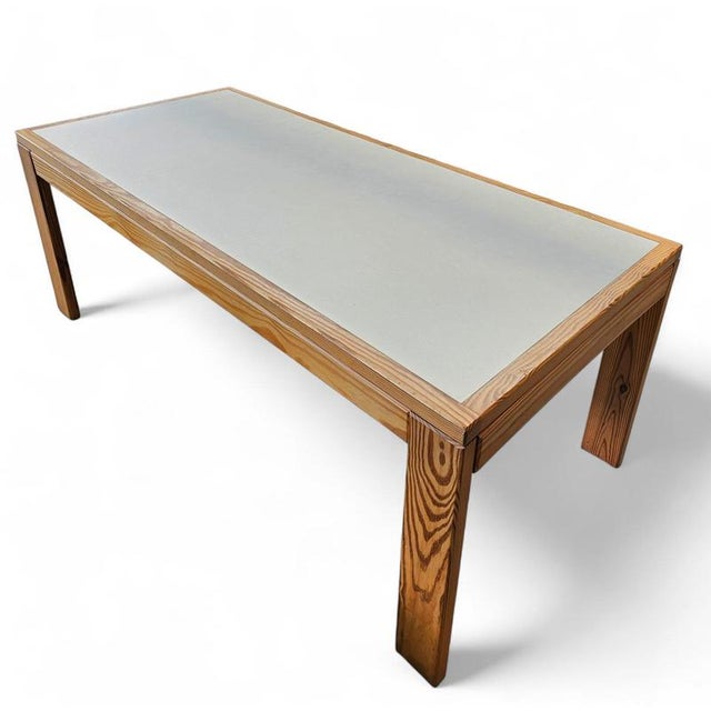 Pine wood dining table / formica top / 1970s Pine wood dining table / formica top / 1970s Width 195Depth 90Height 76 cm