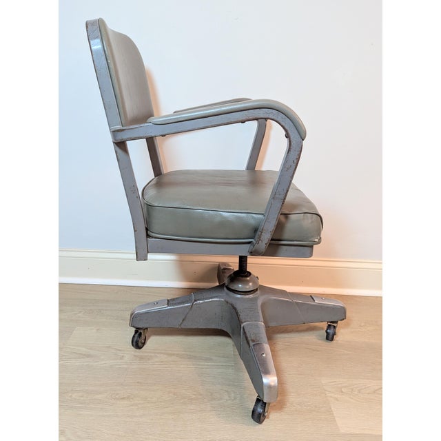Mid 20th Century Vintage 1967 Industrial Tanker Desk Chair – Techfab Military Spec For Sale - Image 5 of 16