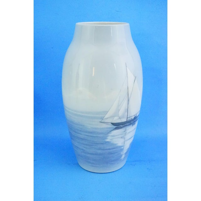 1920s 20th Century Danish Porcelain Model 8552-243 Vase with Sailing Ship by Bing & Grøndahl, Denmark, 1920s For Sale - Image 5 of 18