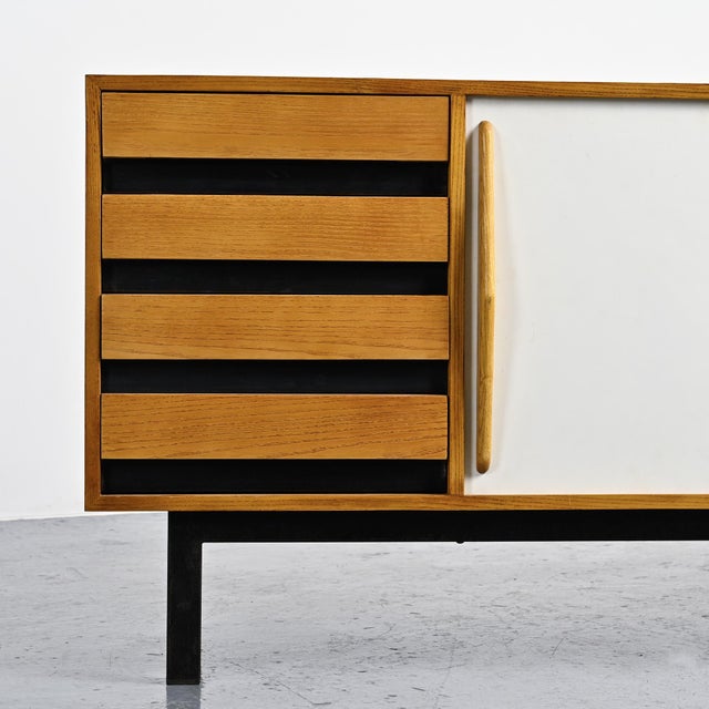 Charlotte Perriand Ash Cansado Sideboard attributed to Charlotte Perriand for Steph Simon, 1960 For Sale - Image 4 of 14