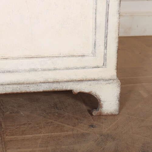 English Painted Pine Buffet For Sale - Image 4 of 10