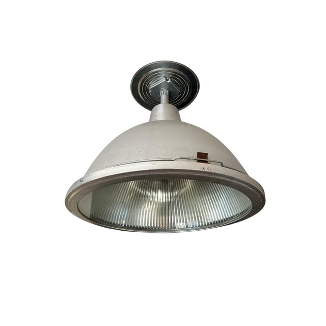 Lot of 12 -- Extra Large 22" 1940s Industrial Holophane Pendants For Sale In Milwaukee - Image 6 of 10