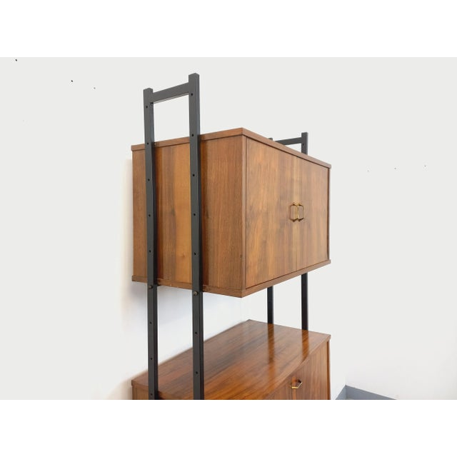 Vintage Italian Modular Bookcase in Walnut Wood and Metal, 1960s For Sale - Image 12 of 18