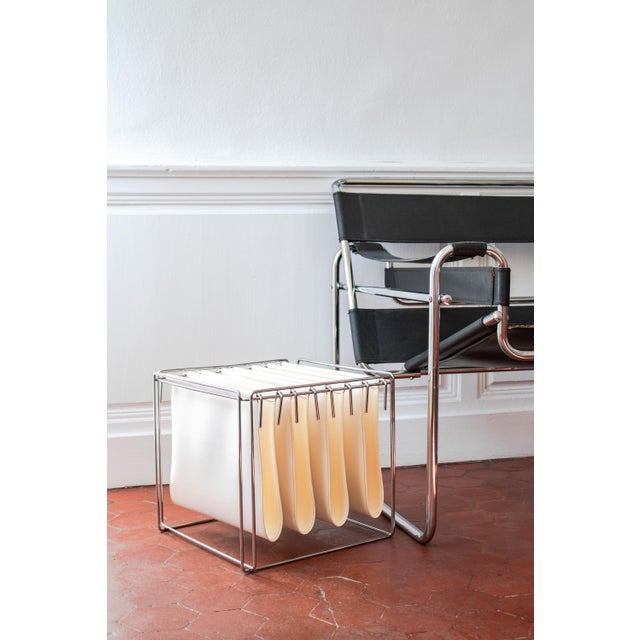Beige Vintage Isocèle Magazine Rack in Chromed Steel and Beige Imitation Leather by Max Sauze for Arrow, France, 1970s For Sale - Image 8 of 18