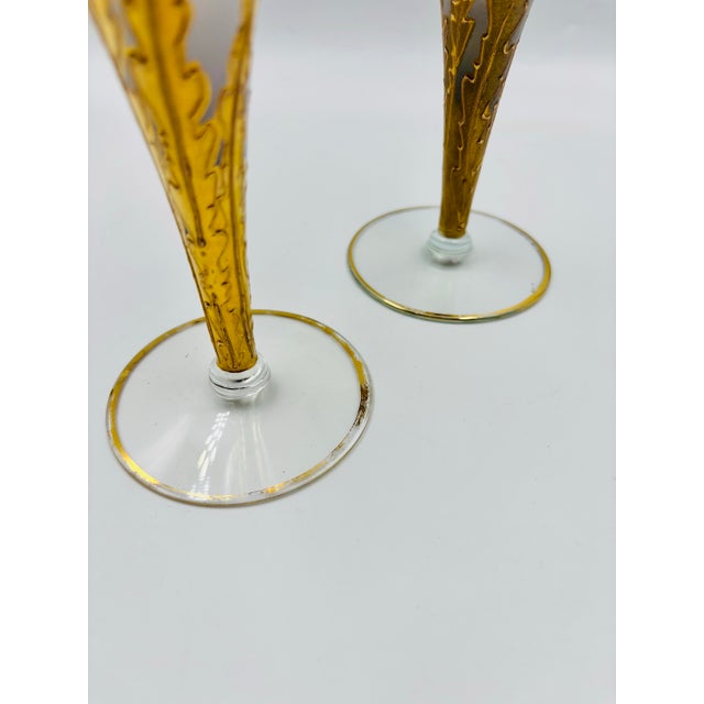 1940s Frosted Glass Wine Flutes With Gold Leaf Motif – Pair For Sale - Image 9 of 12