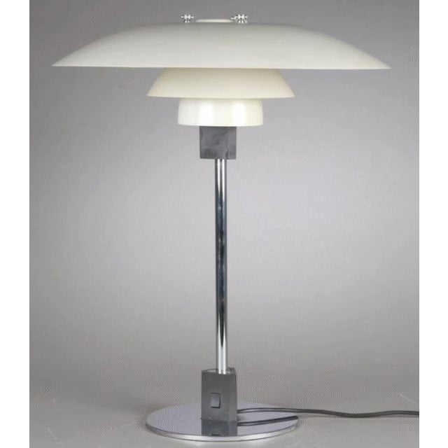 Danish Table Lamp by Poul Henningsen for Louis Poulsen For Sale - Image 4 of 4